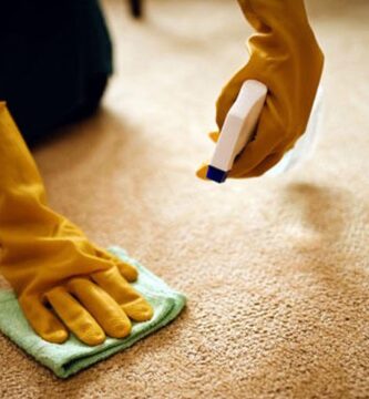 6 consejos para limpiar tu alfombra en casa
